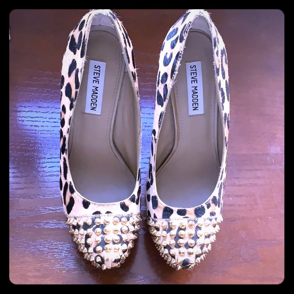 Steve Madden Bolddd Leopard Pumps